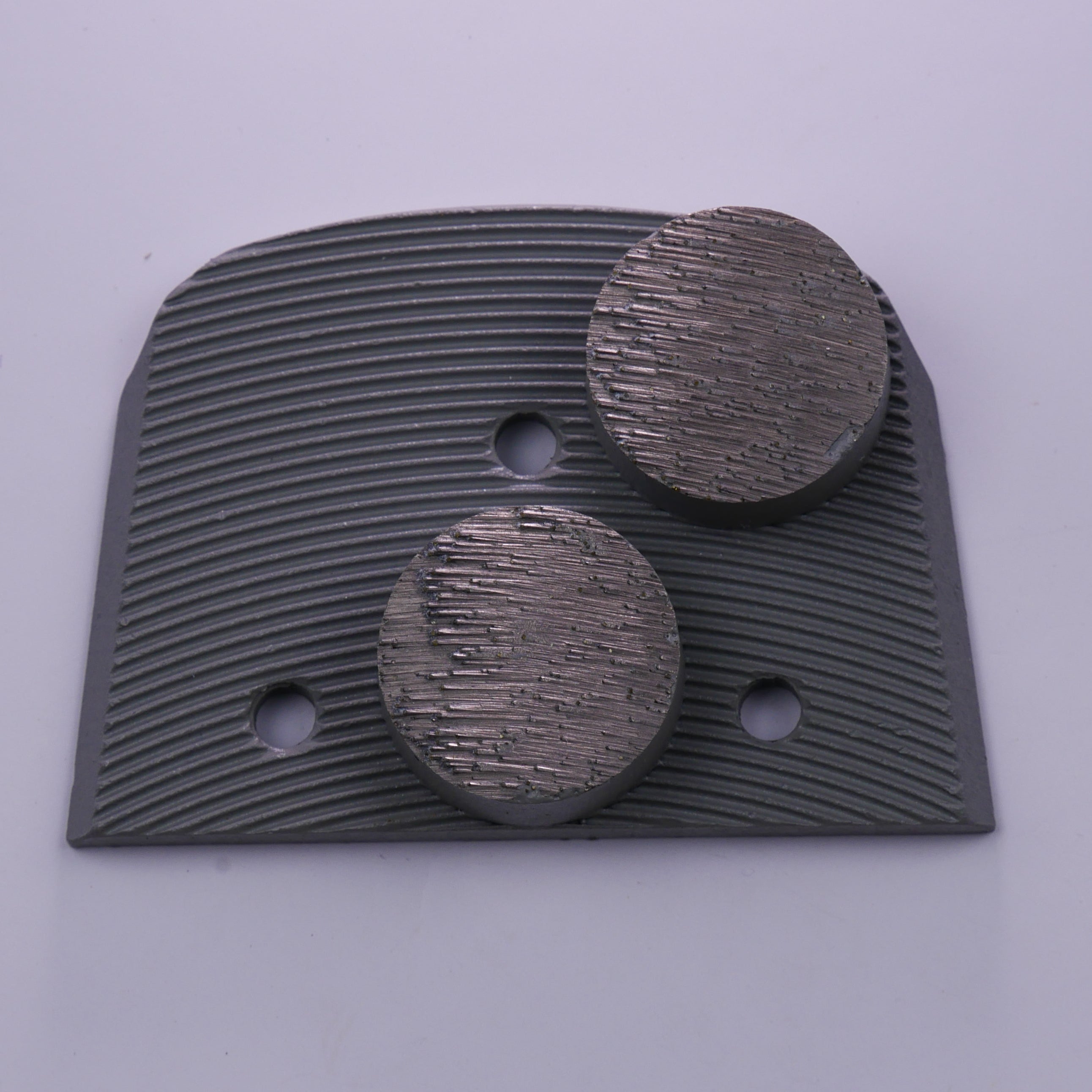 Lavina Two Round Segments Metal Trap Diamonds